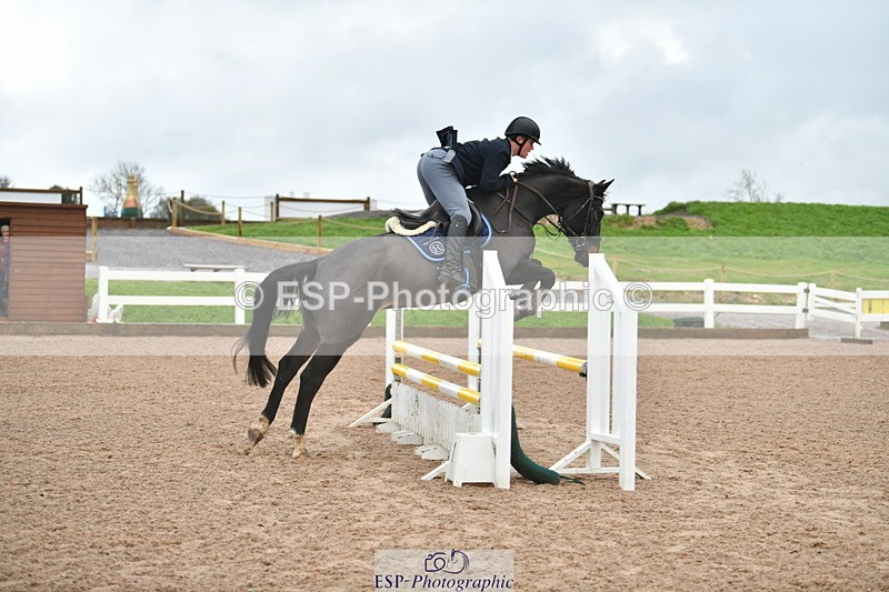 231110A-104710-00132 - Cls 2 British Novice & 90cm Open