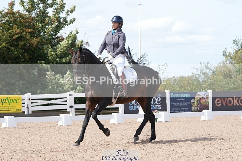 250906-140154-03452 - 102-Laura.MarshallCha.cha.herself