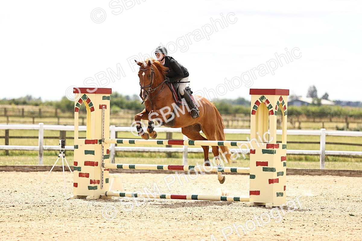 SBM_000900 - Class 5 - 1.05m Amateur Championship Qualifier