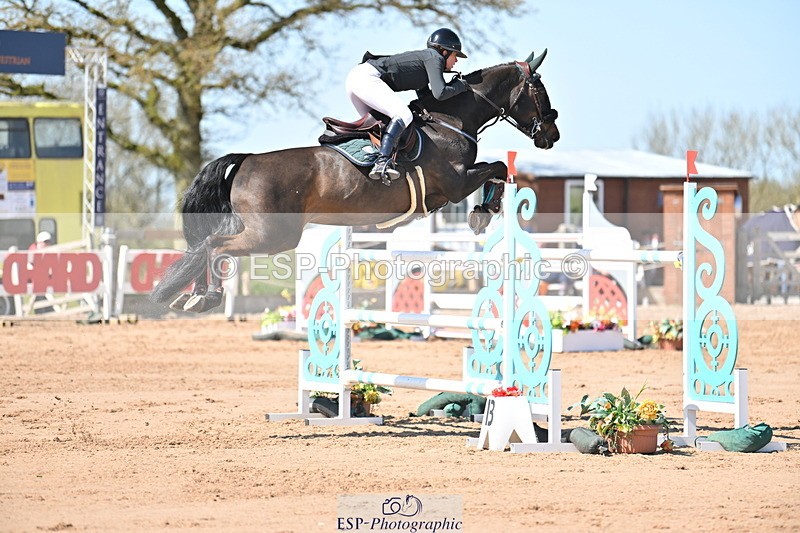 240420A-140759-11621 - Cls 7, 2 Star Medium Tour 1.35m