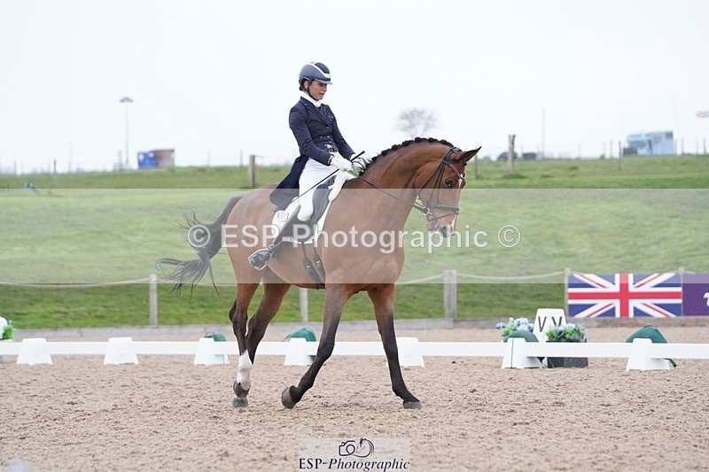 250403-164258-03406 - 005-Sara-Jane.Lanning-Choice