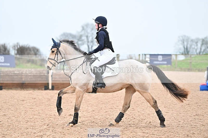 250118-110618-00594 - Cls 2 A&B 80cm 10.45 to 11.40