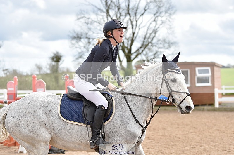 240403A-152804-00986 - Cls 5 Foxhunter and 1.20m Open