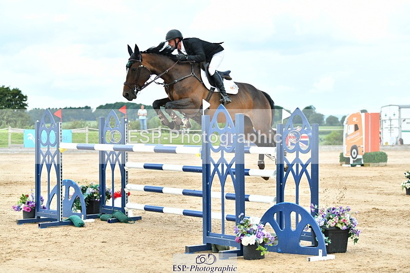 230720A-125227-02988 - Cls 33, 7 Yr Olds 1.30m