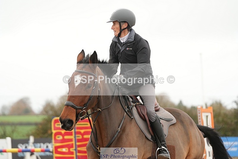 251109-103551-03416 - Cls 19 Snr 1.05m Open