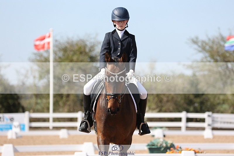 250405-125315-10405 - 180-Amelia.Dickens-Ghabar.Doncorleoni