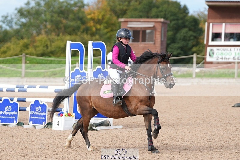 250921-102532-02187 - Cls 4 Pony British Novice and 80cm