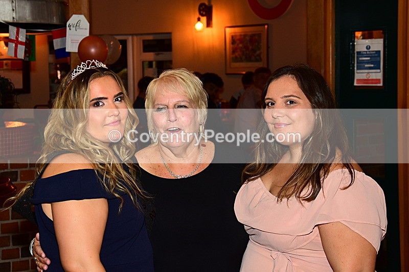 COU-744 - Courtney's 21st