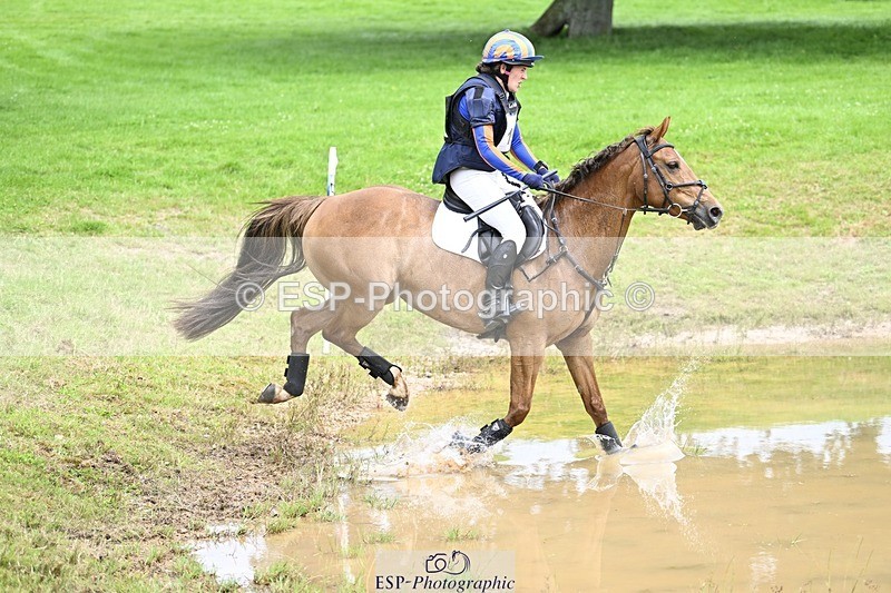 240803-133208-07216 - 157-Jennifer_Jaques-AURELIA_COOL