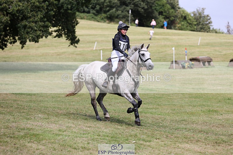 240825X-150051-35168 - 80cm XC 14.30 to 15.30