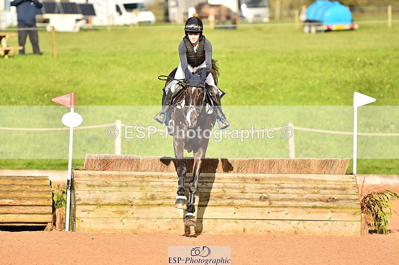 231105A-132322-01108 - 90cm