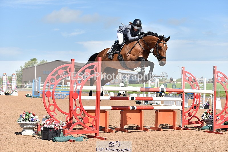 230810A-111418-00824 - Cls 9 Foxhunter