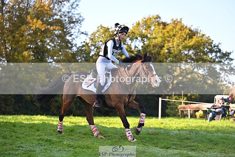 241026-111838-11922 - 375-Erin.Brown-50.SHADES.OF.BAY