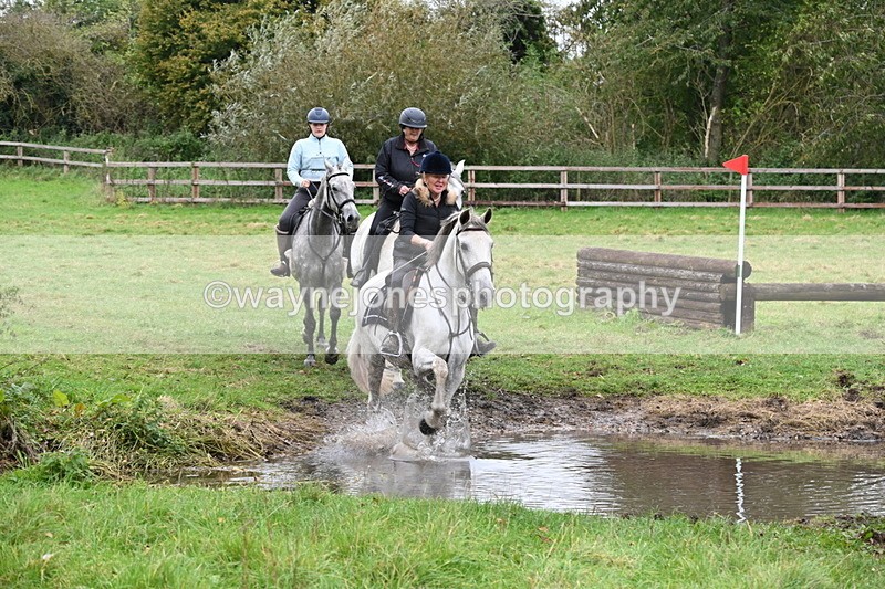 WJ6_6851 - Time at Photographer 13:06 to 13:23