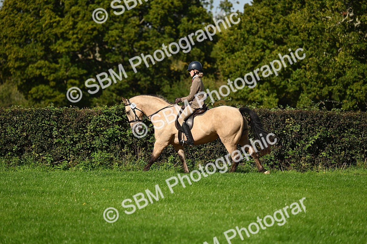 SBM_01594 - S2 - TSR Ridden Horse Showing