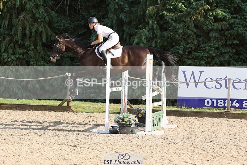 250703A-175951-06540 - Cls 10 1.05m Amateur Q and Open