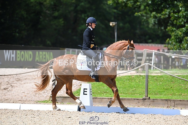 230811-123618-01334 - Cls 4 Adv Medium Silver