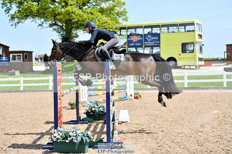 240511A-131718-13742 - Cls 30 1.10m National Am Quali and Open