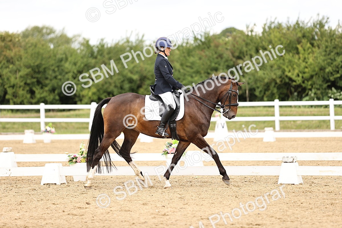 SBM_010382 - Class 8b - Medium 6 - 12.53-14.11