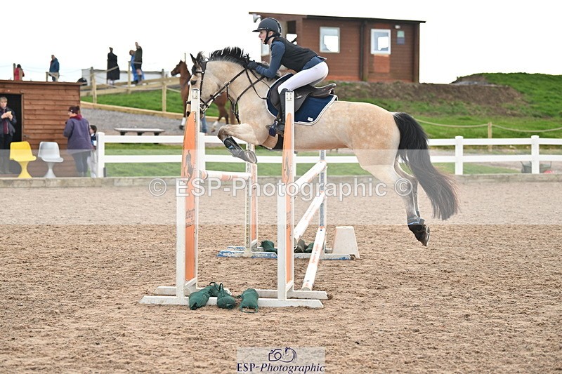240310A-130612-02902 - Cls 6 Pony Foxhunter and 1.10m Open