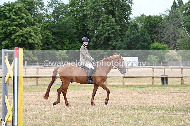 WJ6_4111 - Class 9 Tack & Turnout