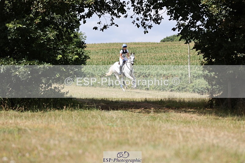 250802A-130128-04233 - C-132-Ella.Weeks-LEACOURT.TOUCH.OF.CLOVER