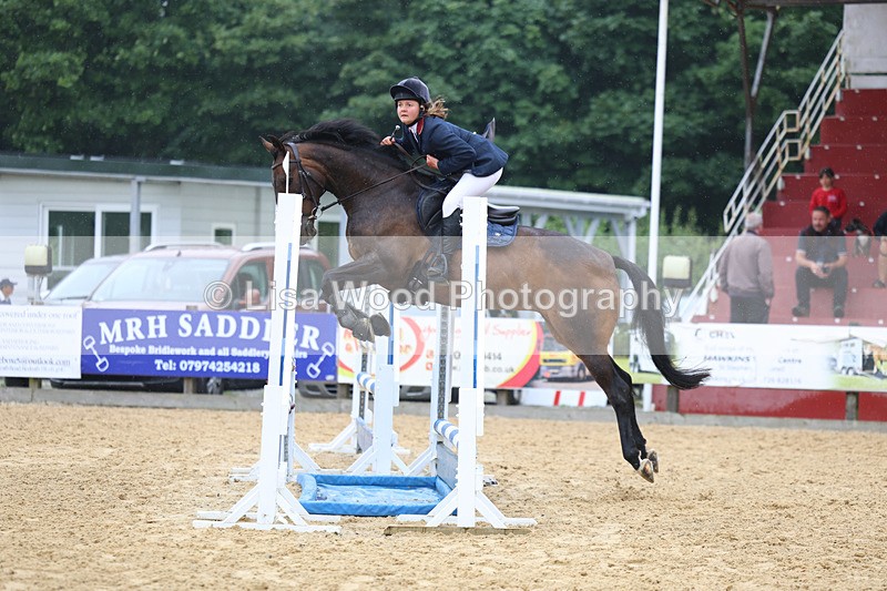 3E7A5417 - Class 4: Senior British Novice/90cm open