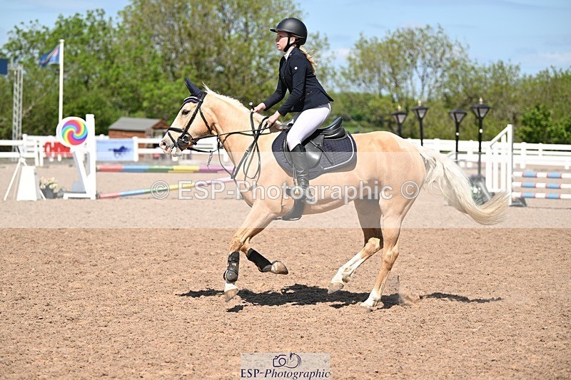 250504-120430-03078 - Cls 17+18 Club and Schools 80cm