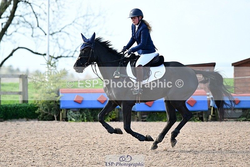 241026A-120912-01173 - SAT Cls 26+27 Club and Schools 90cm