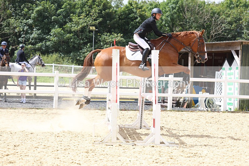3E7A5013 - Class 4: Senior British Novice/90cm open