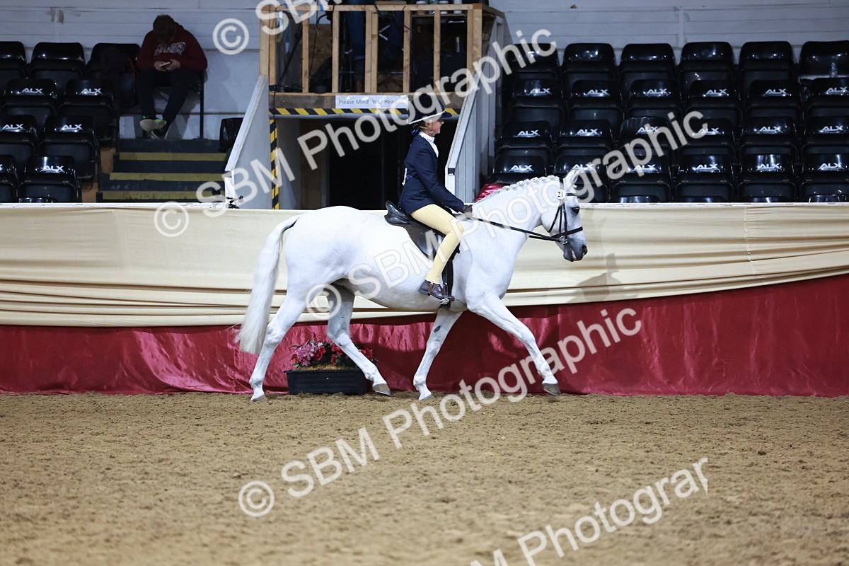 SBM_20259_Class D - Grass Roots Champ - Vicky Gutteridge
