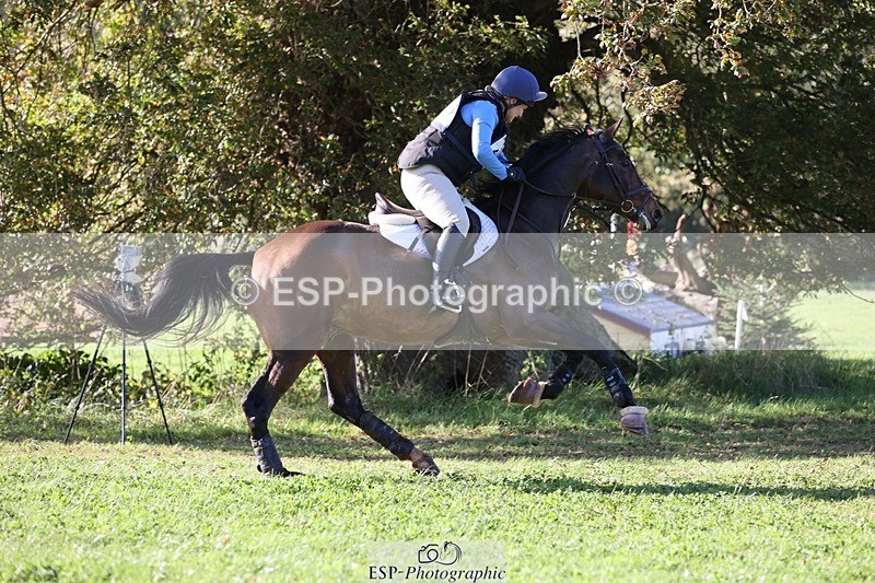 241026-122209-13362 - 413-Sophie.Westmore-CALCOURT.LEONARDO