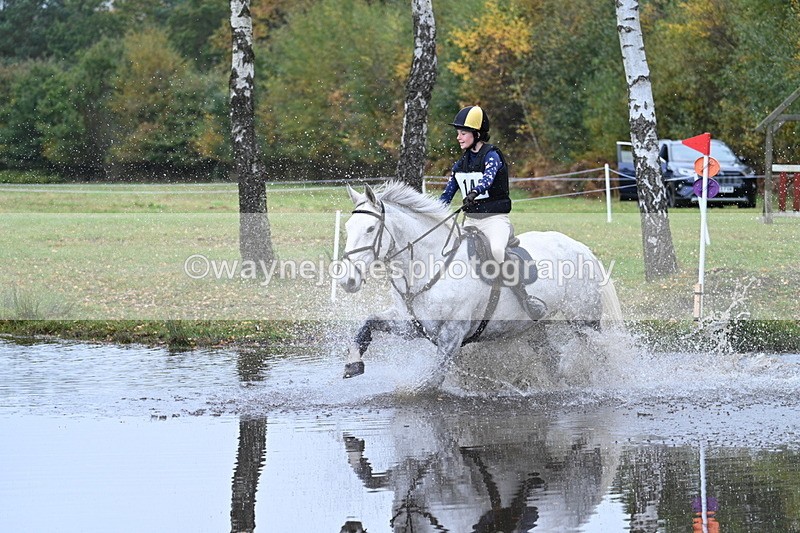 WJ7_1253 - 80cm Cam 2 Water Time 11:29 to 11:46