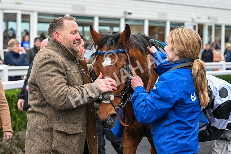 281225-Race 3-Supreme George-0550 - Race 3
