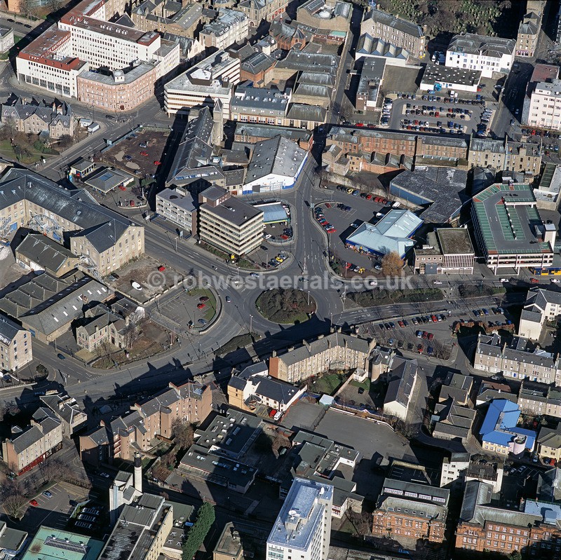 A00586C Dundee City centre in 2005 - Settlements, infrastructure and attractions
