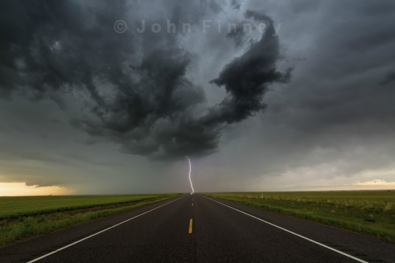Highway to Hell - Weather photography