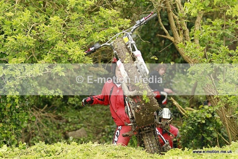 TR 060512-107 - Petit Bot - 06/05/12