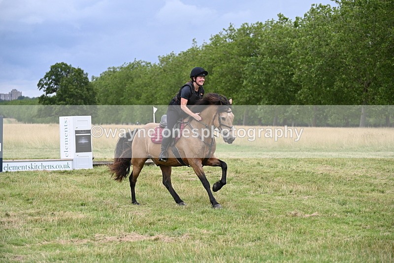 WJ6_3077 - Time at Jump 11:06 to 11:40