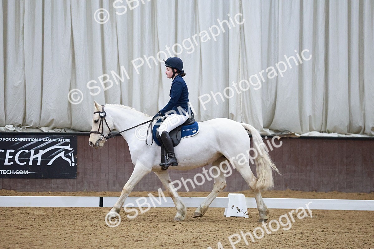 SBM_000183 - Class 17-6-18 - TQ U21 Novice 3Novice 3-MQ Open Prelim 1
