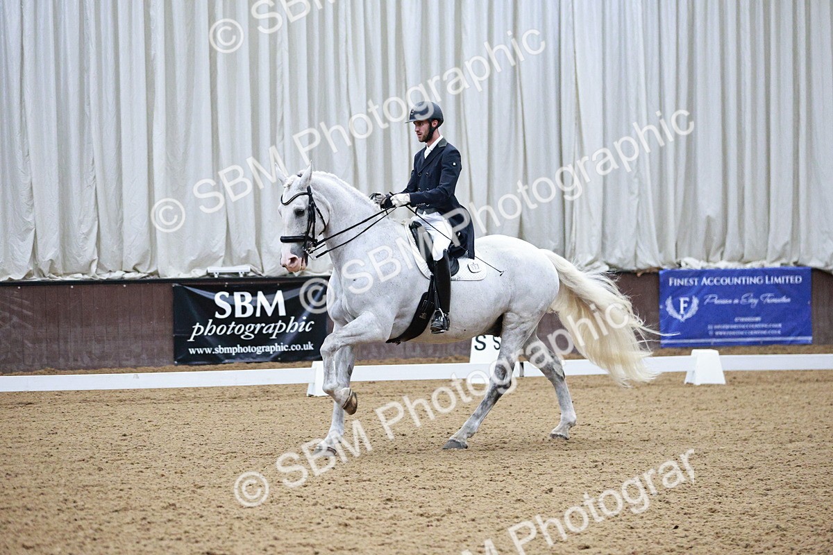 SBM_020625 - Class 13 - FEI INT I - 15.30-16.00