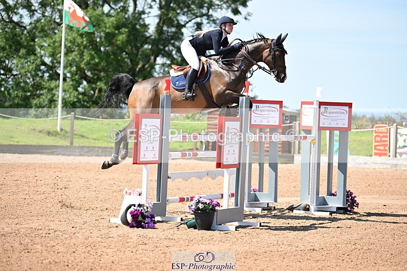 240718A-112057-04743 - Cls 1, 3 Star Small Tour 1.35m