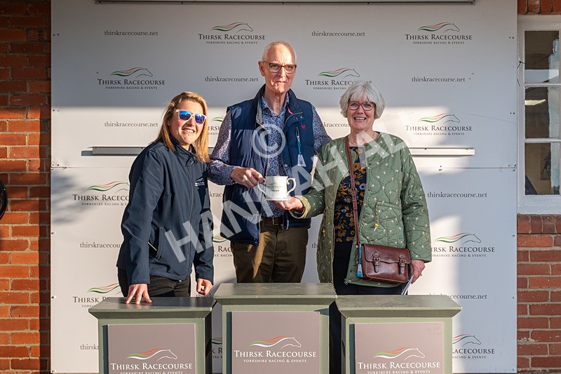 220425-Race 6-Perfectly Timed-3112 - Race 6