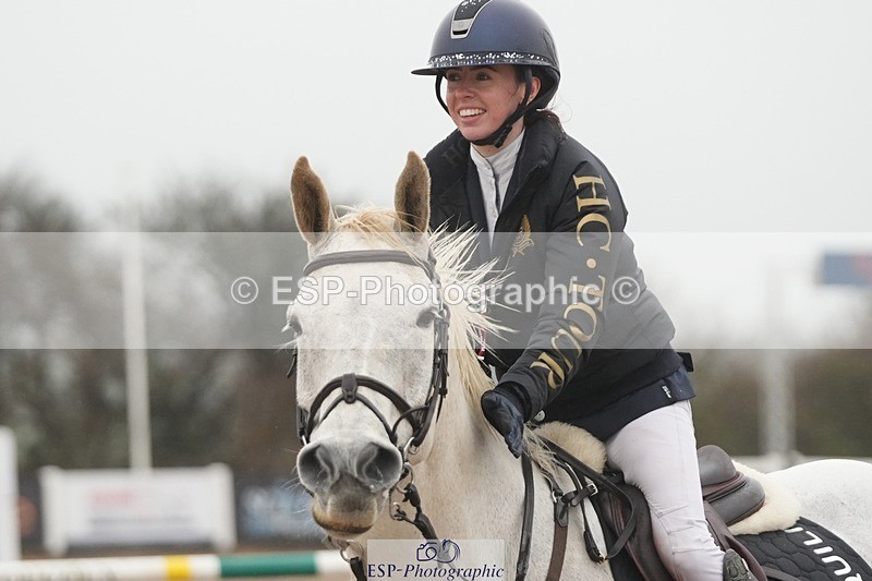 251207-120224-01945 - Cls 20 Snr Newcomers and 1.10m