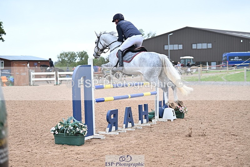 231013A-143517-02746 - Cls 9 Foxhunter & 1.20m Open