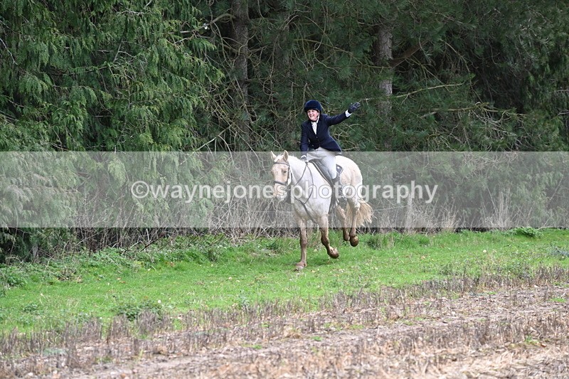 WJ6_9598 - Line Four