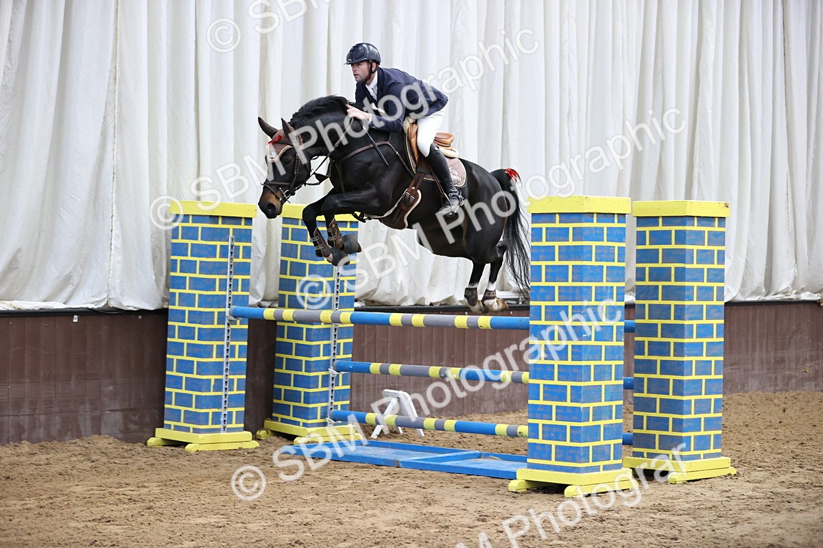 SBM_001569 - Class 4 - Senior Newcomers - 1.10m Open