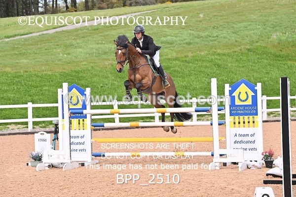 BPP_2510 - CLASS 7 - FRI - Senior Foxhunter/1.20m Open