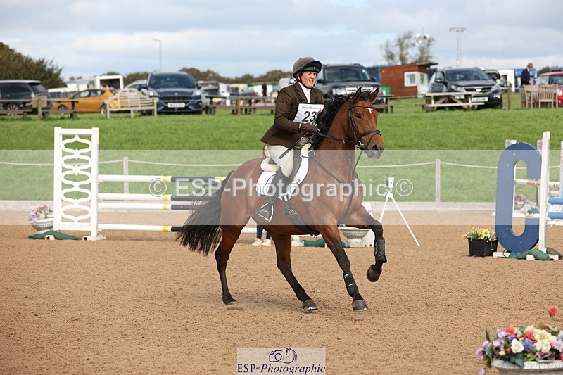 230923A-131117-00778 - 90 SJ 12.30 to End