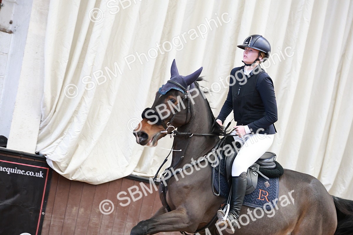 SBM_003761 - Class 11 - Senior Newcomers - 1.10m