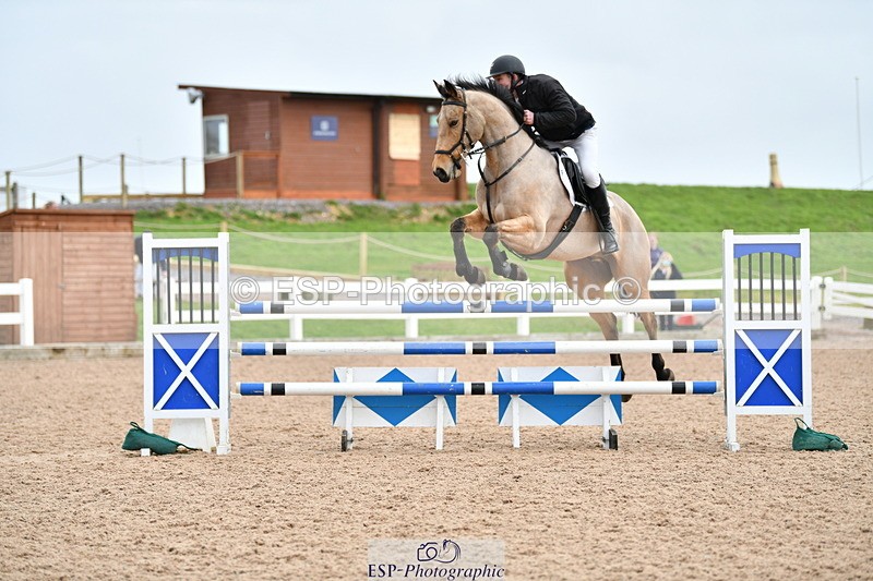 240124A-125422-00580 - Cls 3 Newcomers & 1.10m Open